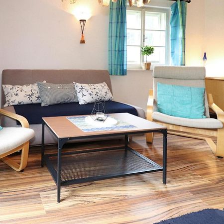 Ferienwohnung Mit Seeblick Aldrans Exterior foto